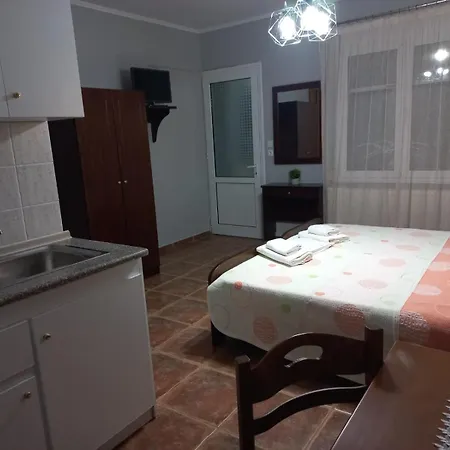 αντωνία 3*