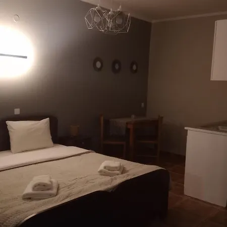 αντωνία Гостевой дом Като-Лутраки