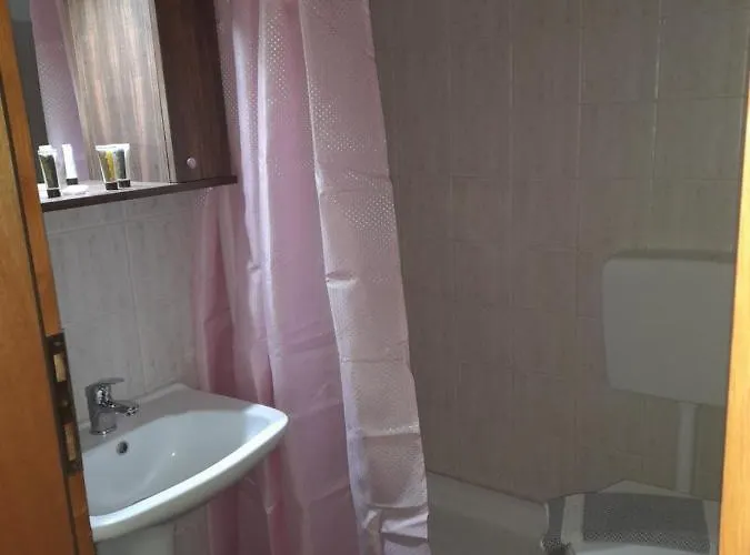 αντωνία 3* Káto Loutrákion